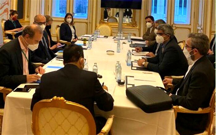 جلسه باقری با نمایندگان اتحادیه اروپا و ۱+۴ برگزار شد