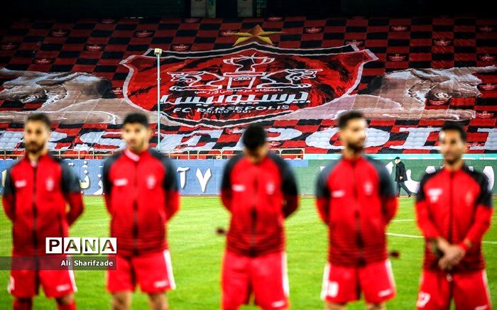 استقلال بهتر از فصل قبل شده اما پرسپولیس قهرمان لیگ برتر می‌شود