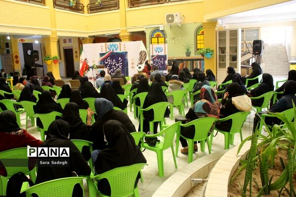 همایش شوراهای دانش‌آموزی دختر شهرستان بوشهر
