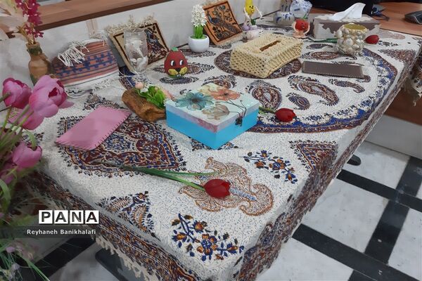 آیین تجلیل از بانوان ستادی آموزش و پرورش ناحیه 2 اهواز