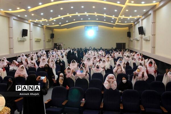 هشتمین جشن تکلیف دختران امام علی (ع) در بوشهر