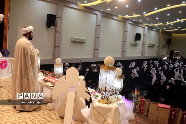 هشتمین جشن تکلیف دختران امام علی (ع) در بوشهر