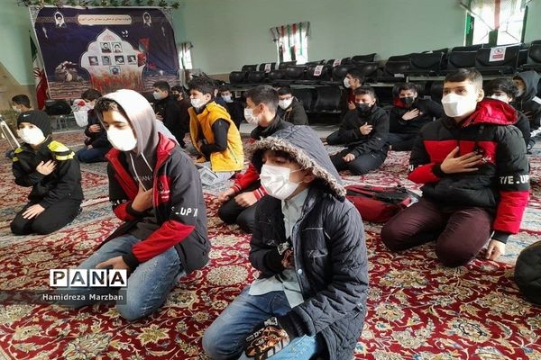مراسم زیارت عاشورا درآموزشگاه شهید احمد کاظمی اسلامشهر