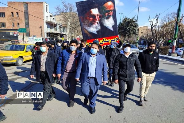 برگزاری راهپیمایی محکوم کردن جنایات رژیم آل سعود علیه مردم یمن در رودهن