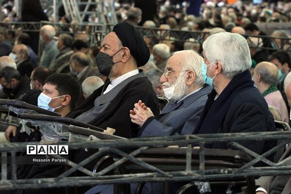راهپیمایی  نمازگزاران تهرانی در حمایت از مردم مظلوم یمن