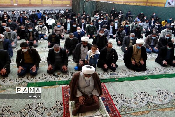 نماز جمعه در مسجد اعظم شهر جوادآباد