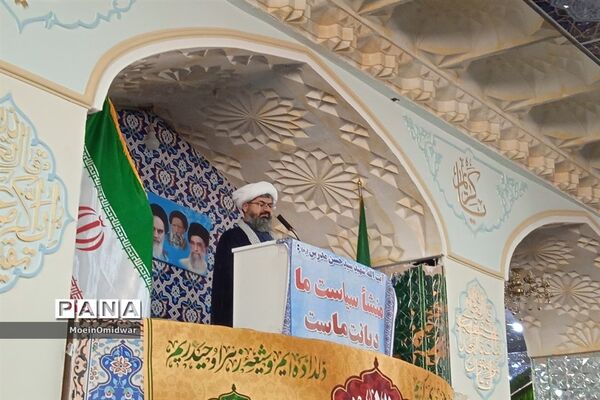 برپایی نماز جمعه کاشمر در جوار امامزاده سید حمزه (ع)
