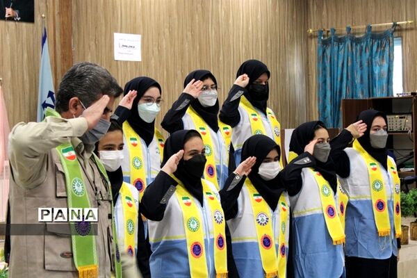 برگزاری کارگاه آموزشی مربیان پیشتاز سازمان دانش‌آموزی ناحیه۶ مشهد