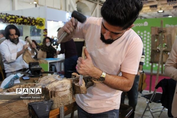 پانزدهمین نمایشگاه بین المللی گردشگری و سی و پنجمین نمایشگاه صنایع‌دستی