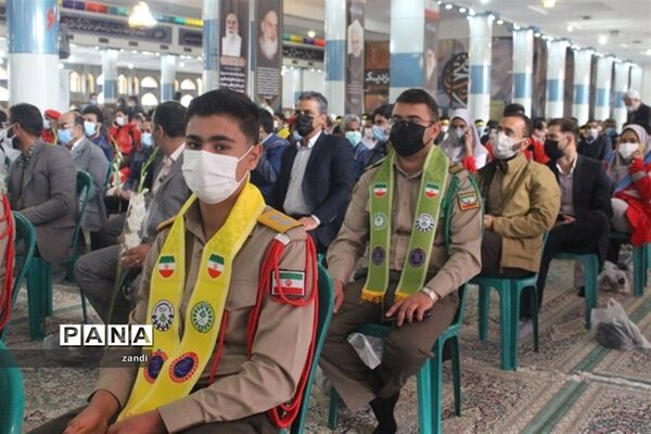 حضور پیشتازان سازمان دانش‌آموزی در مراسم 12 بهمن
