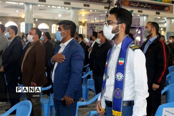 حضور پیشتازان سازمان دانش‌آموزی در مراسم 12 بهمن