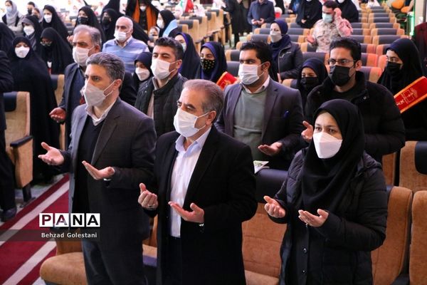 آیین نواختن زنگ انقلاب در ارومیه
