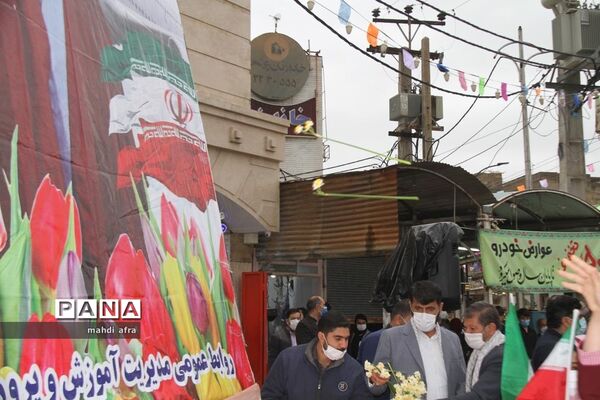 گلباران تمثال امام خمینی (ره) و شهدای انقلاب اسلامی شهرستان بهبهان