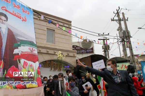 گلباران تمثال امام خمینی (ره) و شهدای انقلاب اسلامی شهرستان بهبهان