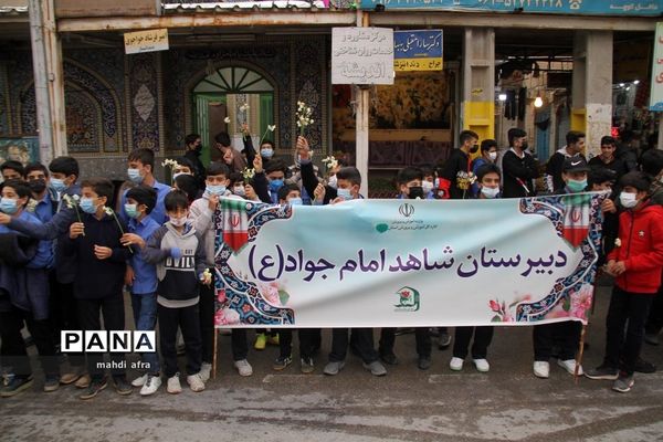 گلباران تمثال امام خمینی (ره) و شهدای انقلاب اسلامی شهرستان بهبهان