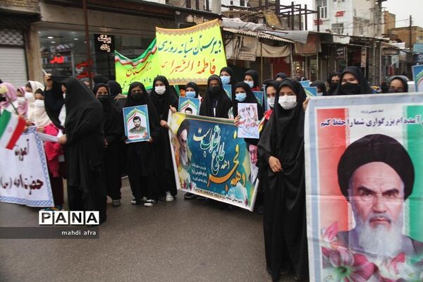 گلباران تمثال امام خمینی (ره) و شهدای انقلاب اسلامی شهرستان بهبهان