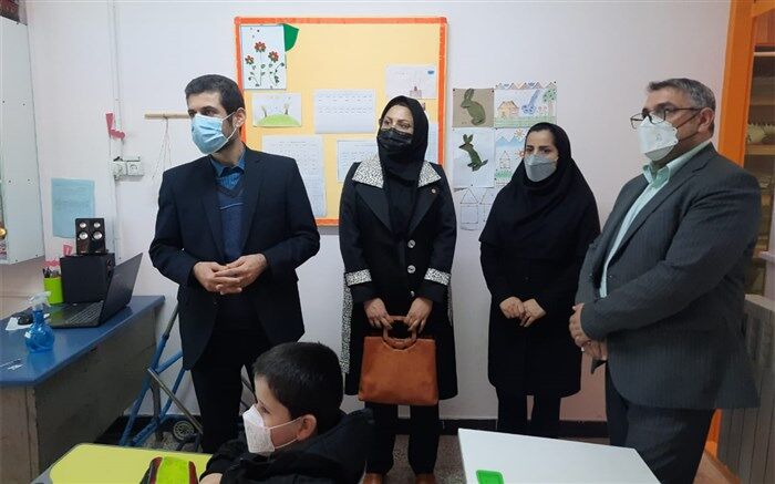 بازدید معاون وزیر از مدرسه نابینایان مهر گرگان