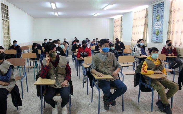 دوره‌های آموزشی خبرنگاری برای دانش‌آموزان پسر زنجان برگزار شد