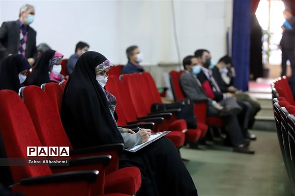 پیش اجلاس سراسری نماز دانش‌آموزی