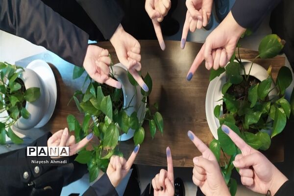 انتخابات مجلس دانش‌آموزی دختران ناحیه 3 مشهد مقدس
