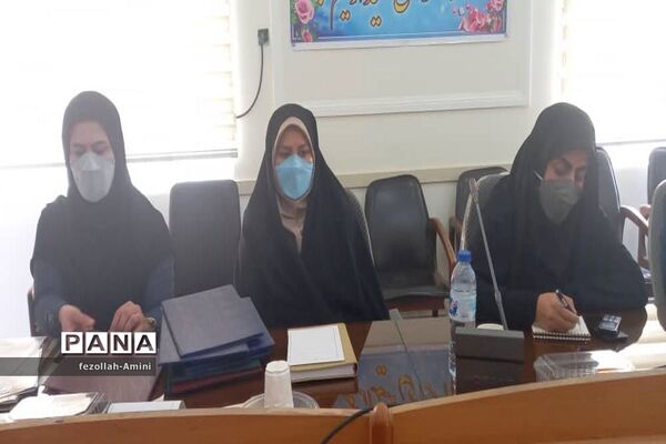 جلسه شورای آموزش و پرورش شهرستان دشتستان