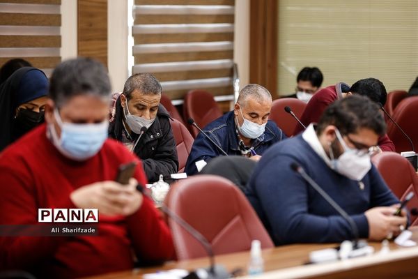 نشست خبری برنامه‌های دهه فجر