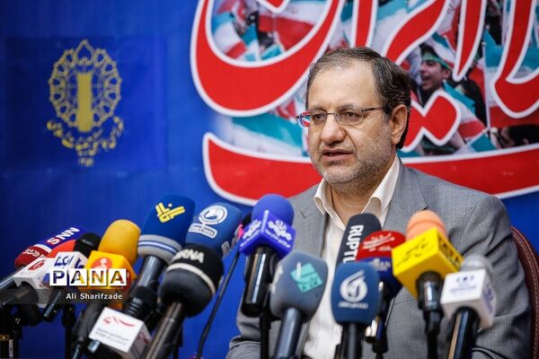 نشست خبری برنامه‌های دهه فجر