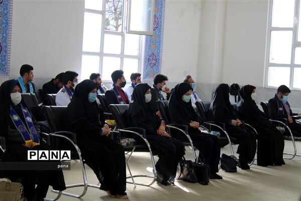 دیدار مسئولان سازمان دانش آموزی استان لرستان با نماینده  ولی فقیه در استان لرستان