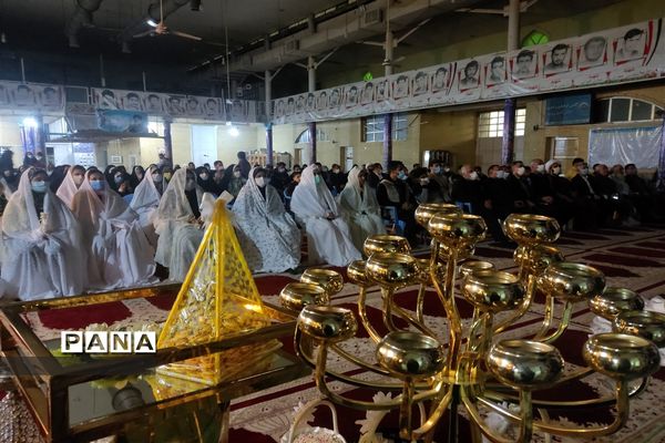 اهدای ۱۴ سری جهیزیه به نوعروسان تحت پوشش خیریه آبشار عاطفه‌ها