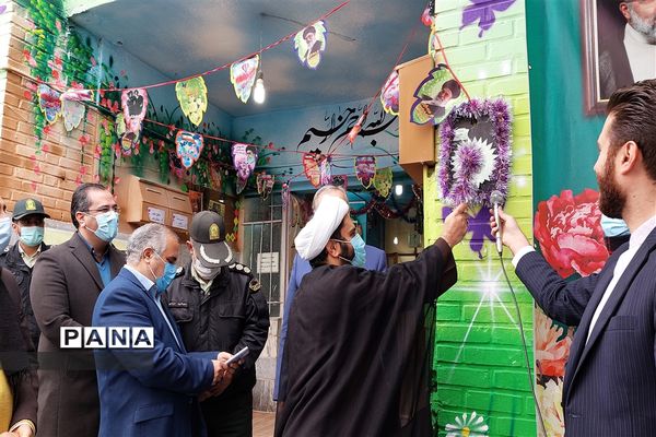 نواختن گلبانگ انقلاب اسلامی در شهرستان قرچک