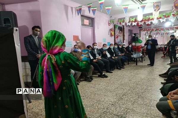 صدای زنگ انقلاب در دبستان دخترانه حضرت زینب ( س) در شهرستان قدس