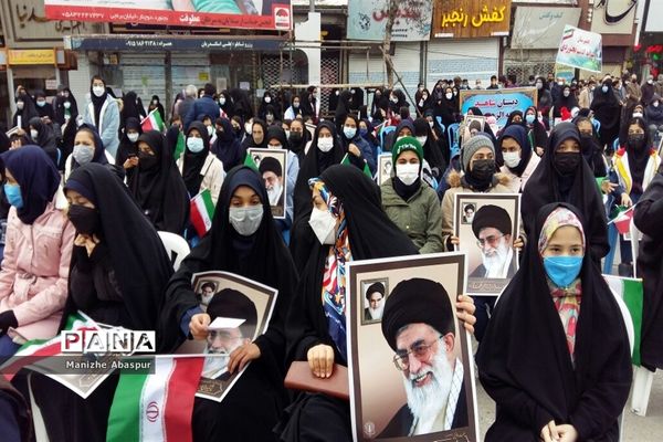 آیین نواختن زنگ انقلاب