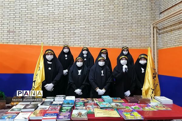 نواخته شدن زنگ گلبانگ انقلاب در استان اصفهان