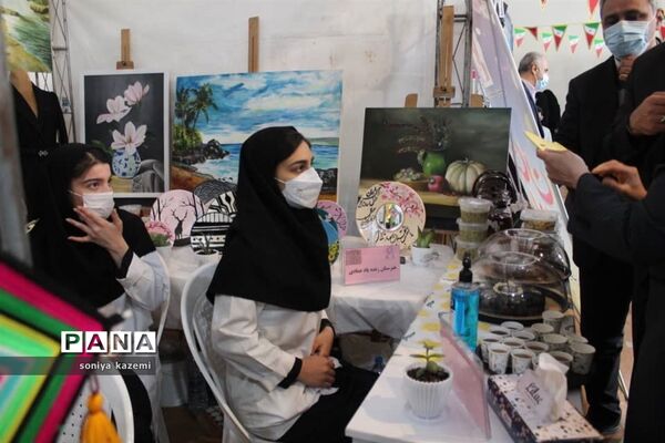 نمایشگاه‌های دستاوردهای انقلاب اسلامی در ساری