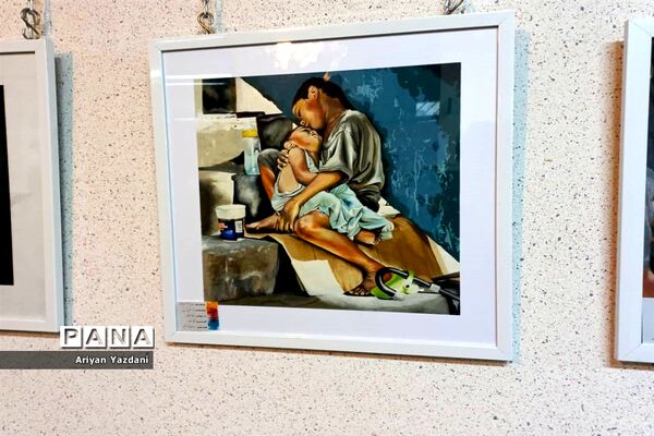 برگزاری نمایشگاه عکس و آثار هنری هنرجویان هنرستان هنر و اندیشه ناحیه یک شیراز