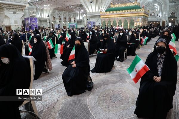 مراسم گرامیداشت ۱۲ بهمن در حرم امام خمینی (ره)