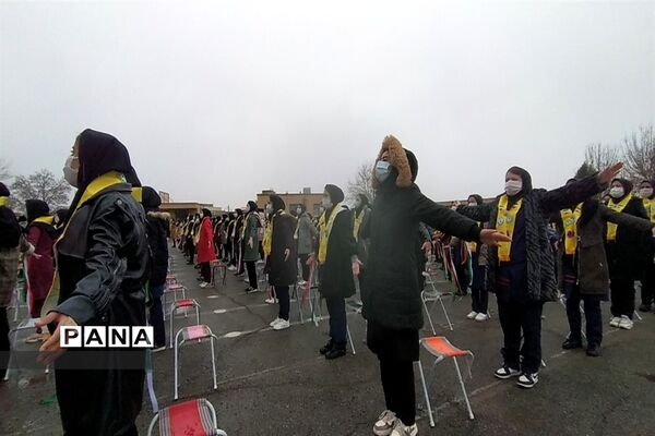 مانور تشکیلاتی یاوران انقلاب و نواختن زنگ انقلاب در جوادآباد