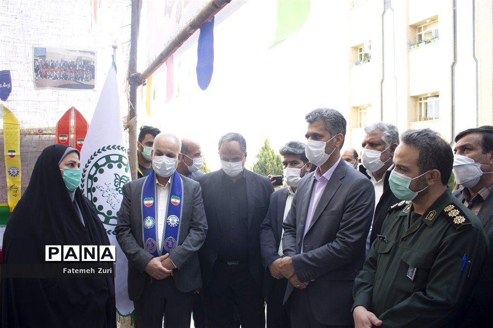 افتتاح نمایشگاه دستاوردهای علمی، فرهنگی و تربیتی دانش‌آموزان سیستان و بلوچستان