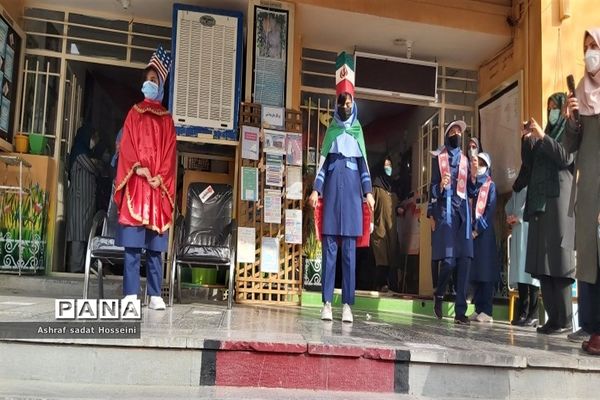 برگزاری همایش یاوران انقلاب در مدارس ناحیه۶ مشهد مقدس