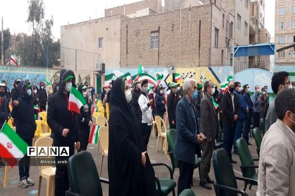 زنگ انقلاب در مدارس ورامین