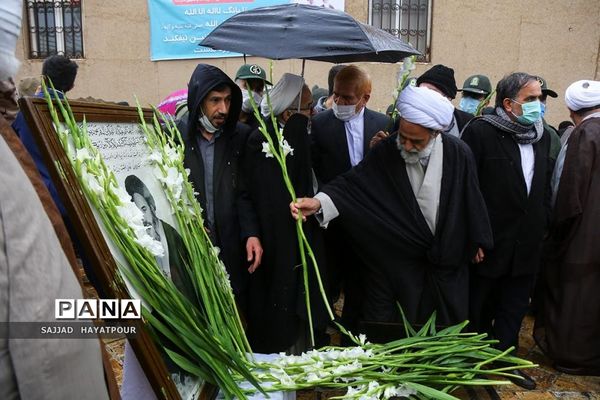 گرامیداشت ایام الله دهه فجر با حضور نیروهای مسلح در قم