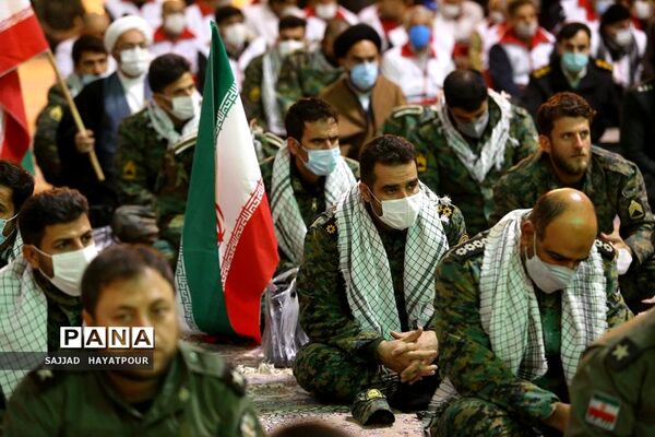 گرامیداشت ایام الله دهه فجر با حضور نیروهای مسلح در قم