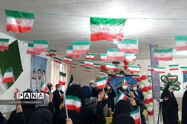 آیین نواختن زنگ انقلاب در مدارس فشافویه