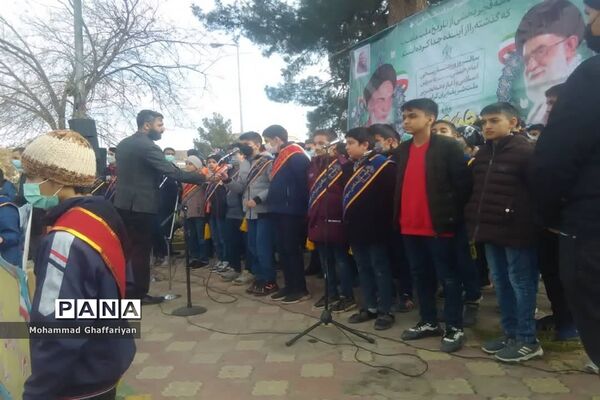 گرامیداشت 12 بهمن و مراسم گلبانگ انقلاب در میدان مرکزی تربت جام