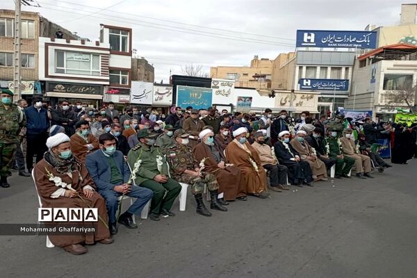 گرامیداشت 12 بهمن و مراسم گلبانگ انقلاب در میدان مرکزی تربت جام