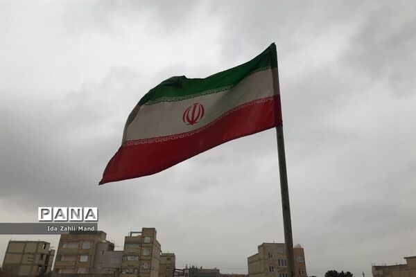 برگزاری  دهه فجر در مدرسه توفیق شهرستان رباط‌کریم