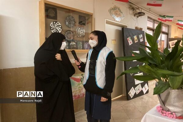 طنین انداز شدن زنگ انقلاب در هنرستان یادگار امام در جماران