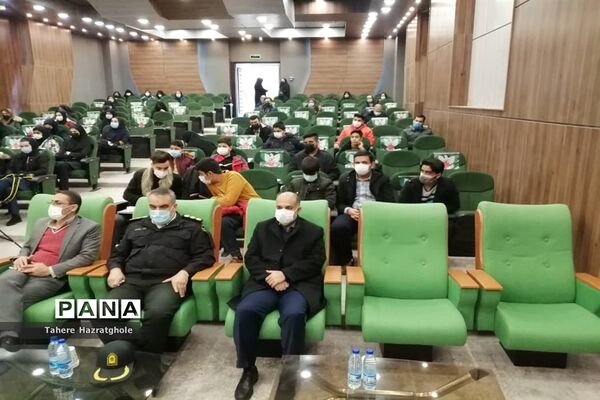 نشست روسای شورای دانش‌آموزی مدارس