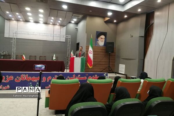 نشست روسای شورای دانش‌آموزی مدارس