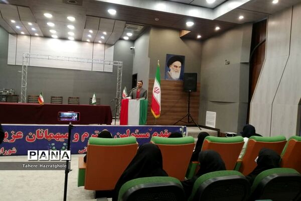 نشست روسای شورای دانش‌آموزی مدارس